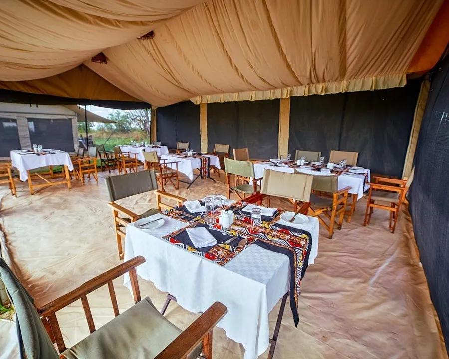 TARANGIRE LUXURY HIDEAWAY, dinners