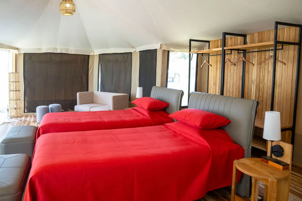 Baobab Naabi Luxury Serengeti Camp