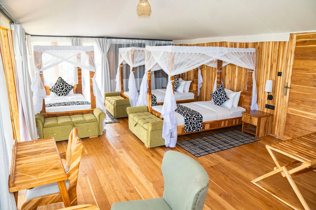 Baobab Mara River Luxury Lodge