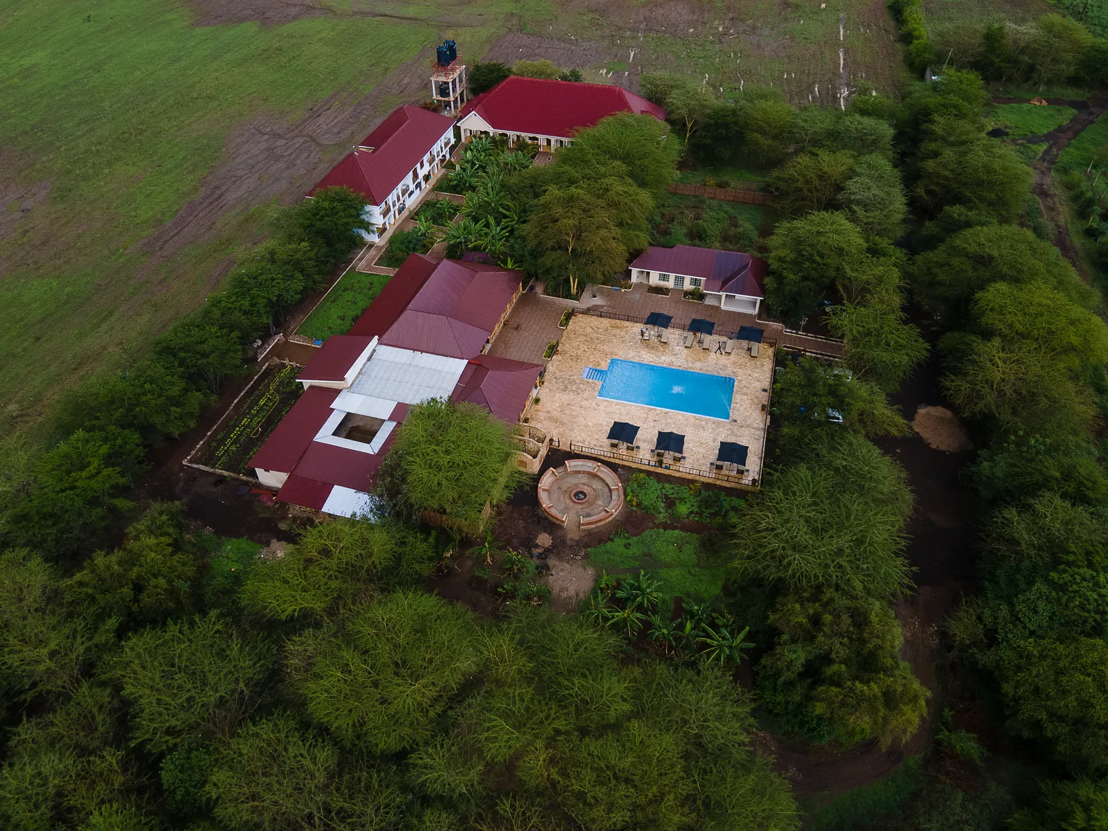 Pazuri Inn, lodge from above