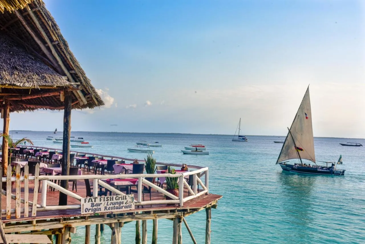 Amaan Bungalows Beach, saling