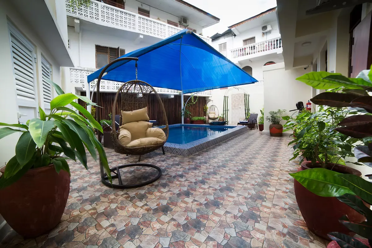 Spice Hotel Stone Town, courtyard