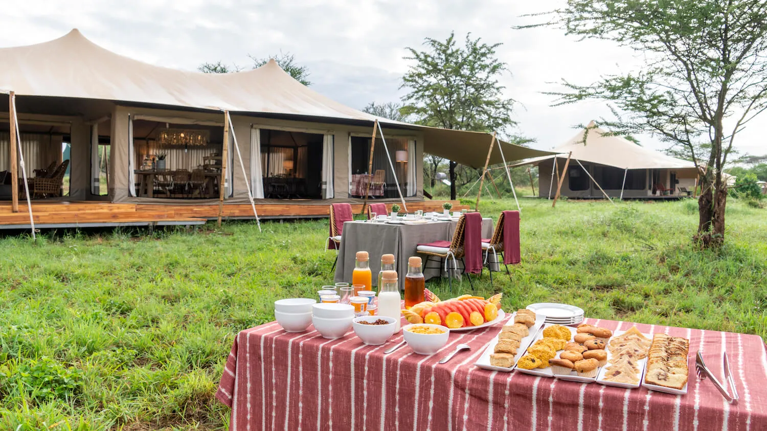 SERENGETI ACACIA BLISS LUXURY TENTED CAMP, Bush Breakfast6