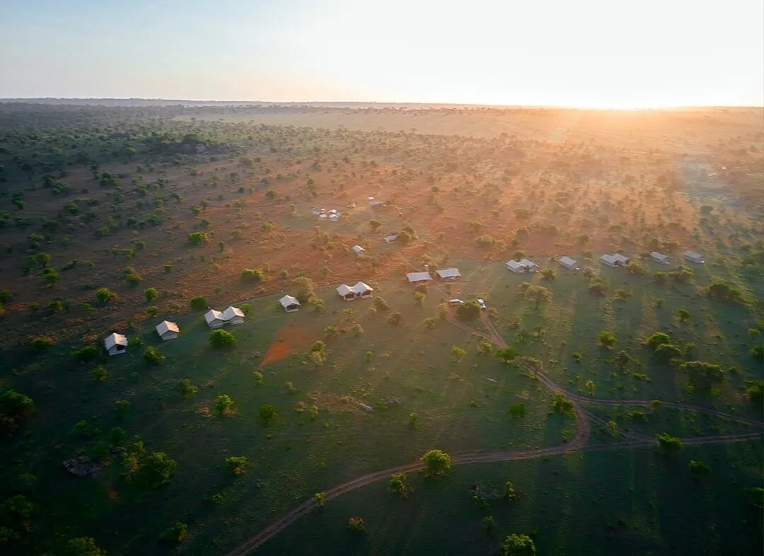 MIGRATION UNDERCANVAS CAMP, aerial views