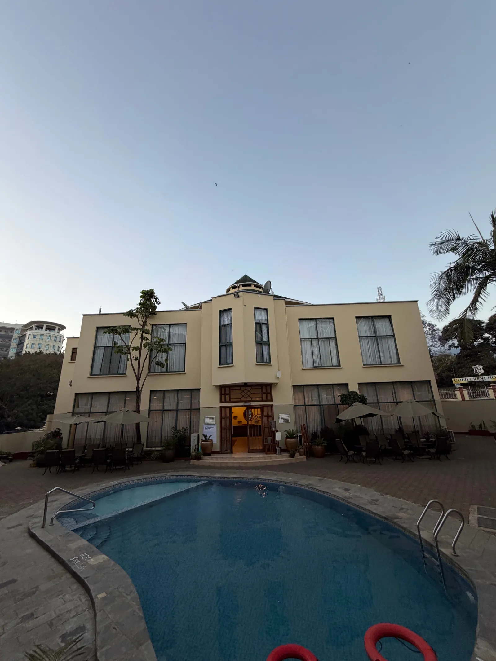 Gold Crest Hotel