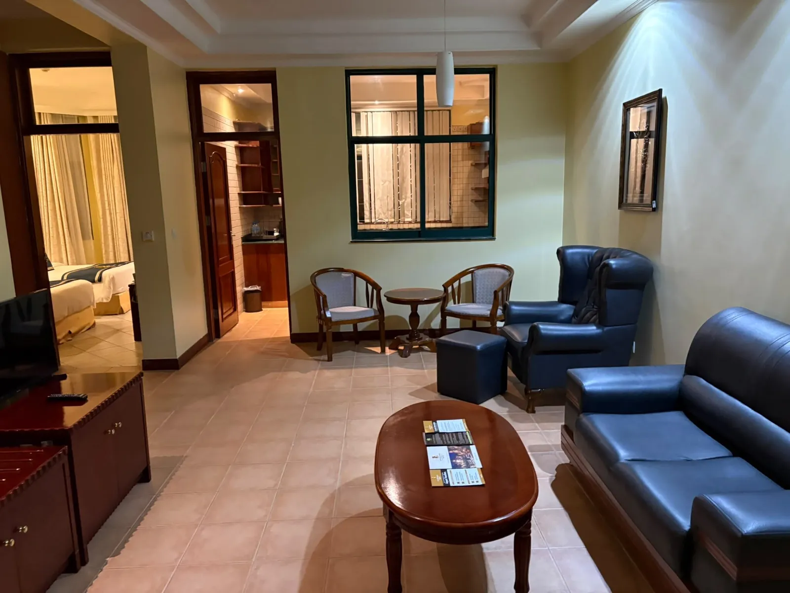 Gold Crest Hotel