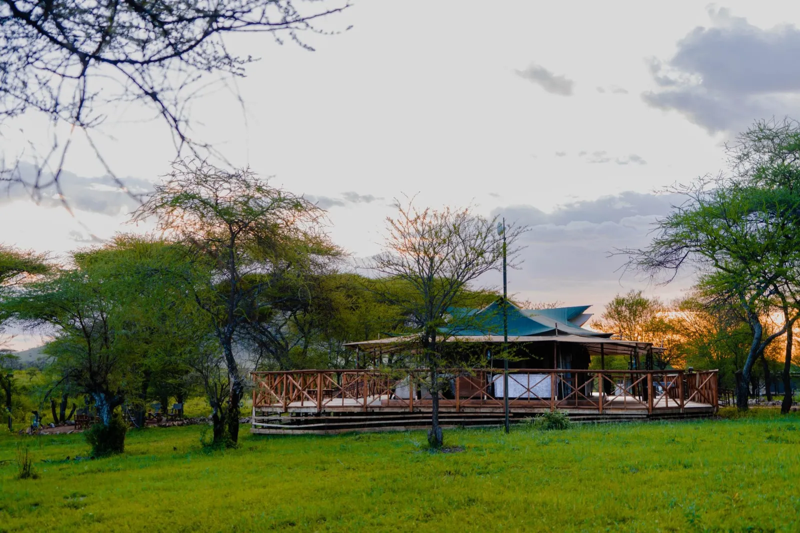 Embalakai Ngorongoro Camp, Entrace
